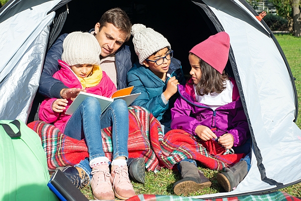 read-door-tent